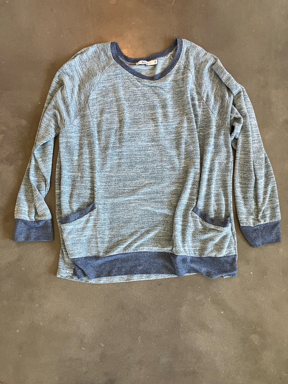 Men's Heathered Blue Long-Sleeve Pullover Sweater